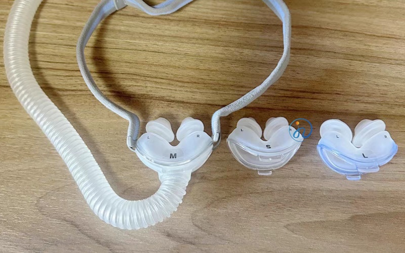 氧气呼吸机鼻枕硅胶垫.jpg